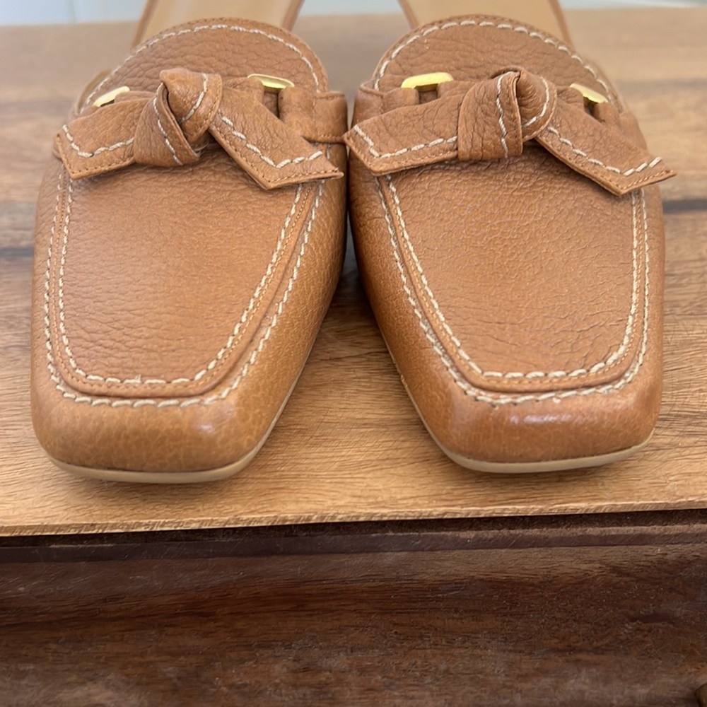 Stuart Weitzman mules in excellent condition - Picture 5 of 17